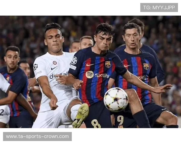 巴塞罗那控球率占优，但比赛局面已显失控迹象