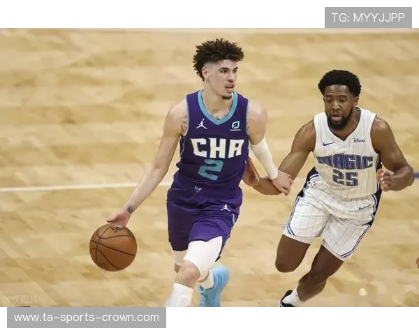 比尔·沃顿内线挡拆拉开空间助队季后赛防守表现提升